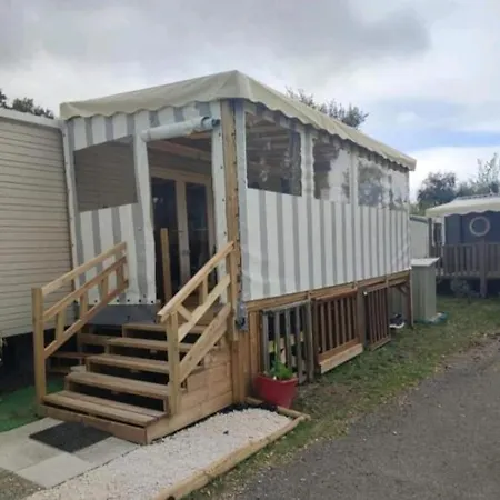 Hébergement de vacances Mobilhome 8 Personnes - 3 *